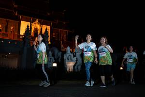 BIB: 310, 144
                            <button type="button" onclick="openModal(22280710)" class="btn btn-primary btn-sm float-right btn-popup" data-toggle="modal" data-target=".modal-high-quality">
                        <i class="fas fa-shopping-cart"></i> Add to Cart
                    </button>
                                            <button type="button" onclick="isThisMe(22280710, true)" class="btn btn-success btn-sm float-right btn-popup btn-isme hidden" data-toggle="tooltip" data-placement="bottom" title="นี่คือรูปของคุณใช่ไหม คลิกที่นี่เพื่อเอาเข้าอัลบั้ม">
                        <i class="fas fa-plus"></i> Add to album
                    </button>
                    <button type="button" onclick="isThisMe(22280710, false)" class="btn btn-warning btn-sm float-right btn-popup btn-isnotme hidden">
                        <i class="fas fa-ban"></i> Remove from album
                    </button>